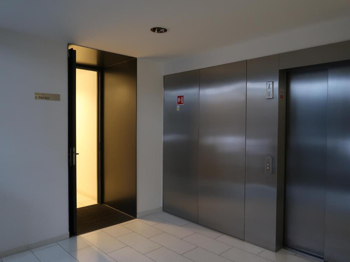 Michal Apartment 125M2 City Centre Prag Exterior foto